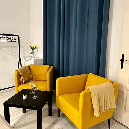 West Station Gallery - Free Parking, Cozy Home, Perfect For Families Apartament