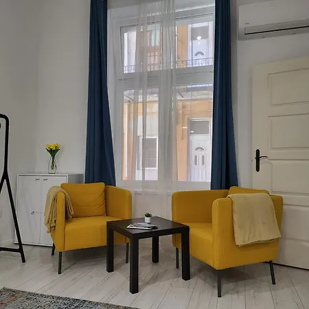 Apartment West Station Gallery - Free Parking, Cozy Home, Perfect For Families Budapest