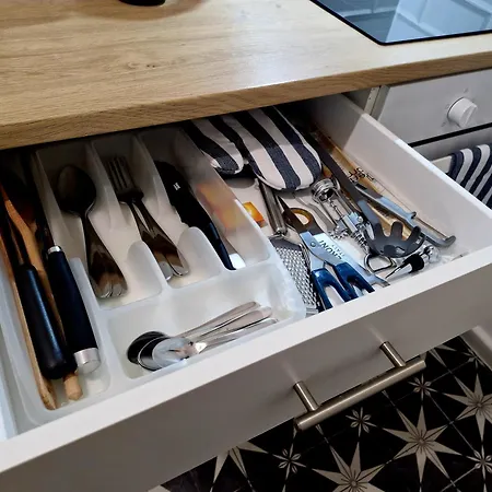 West Station Gallery - Free Parking, Cozy Home, Perfect For Families Apartament