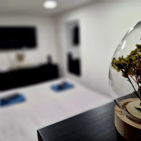 Apartament West Station Gallery - Free Parking, Cozy Home, Perfect For Families *