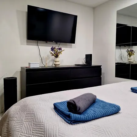 Apartament West Station Gallery - Free Parking, Cozy Home, Perfect For Families