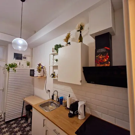 West Station Gallery - Free Parking, Cozy Home, Perfect For Families * Budapeszt